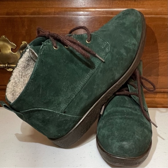 Eddie Bauer Green Suede Booties | Ankle Boots - Picture 12 of 12